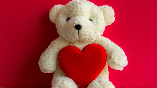 From vampire ball to chocolates at an art gallery, check out our list of fun Valentine's Day events in Omaha area