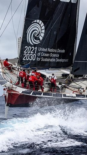 #MaseratiMulti70 #Caribbean600 Cavalcando le onde del Mar dei Caraibi 🏄🏻‍♂️ 🌊🌊🌊 Riding the waves in the Caribbean Sea 🏄🏻‍♂️ 🎥 @alberto_origone @rorcracing @rorcracing @maserati @maserati_italia @fila_global @aon_italia @boeroyachtcoatings @garminmarine_italy @tarrosgroup @faroadvancedsystems @solbian - #FILA #maserati #sailing #trimarano #trimaran #foiling #multihull #sailing #acannamorta #fullelectric #solarpanels #sustainableliving #caribbean #caribbeansea #caribbeansailing #antigua #g