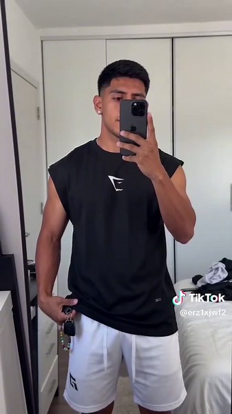El logo icónico de Gymshark en tu ropa deportiva 🦈 Para verdaderos atletas#tiktokshop