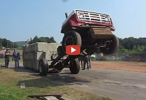 8.2 Detroit Diesel Doodlebug Axle Break