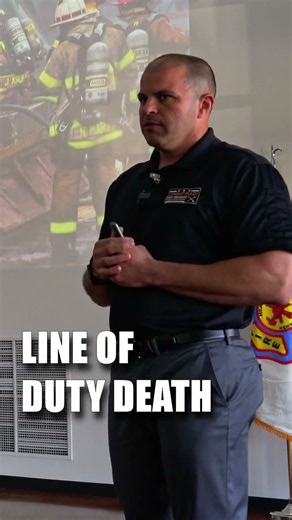 WHAT IS THE JOB OF THE INCIDENT COMMANDER? 🧐🔥