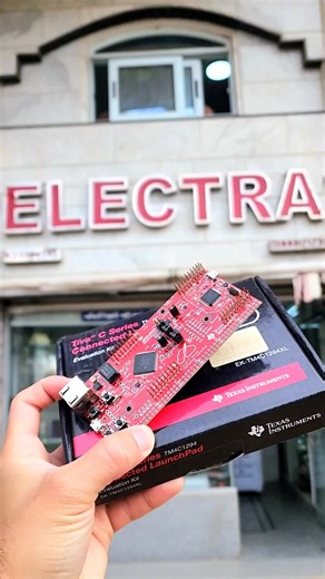 🚀 EK-TM4C1294XL Connected LaunchPad™ قوة ARM® بين إيديك 👌 لو شغلك Networking، IoT أو Embedded Systems؟ الـ TM4C1294 (Cortex-M4F) معمول علشان المشاريع التقيلة 💪 ✔️ معالج ARM® Cortex®-M4F عالي الأداء ✔️ Ethernet مدمج (Connected LaunchPad) 🌐 ✔️ فلاش ورام كبيرة لمشاريع معقدة ✔️ USB – GPIO – Timers – PWM – ADC ✔️ مثالي للتطوير، التعليم، والبروتوتايب 🔧 مناسب لـ: IoT Projects 🌍 Web Server على MCU 💻 أنظمة تحكم وشبكات مشاريع صناعية وتعليمية ابدأ مشروعك الصح… بلوحة معمولة للمحترفين 🔥 #TM4C1294XL #