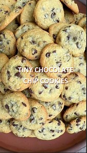 14K views · 202 reactions | Peeps, my grandmother always made chocolate chip cookies using the recipe off the back of the bag, and she always portioned them with a teaspoon. I’m following suit and I couldn’t be happier about it. Comment TINY and I will DM you the recipe. | Jessie Sheehan Bakes | Facebook