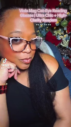Stylish Readers that you can wear all day!! Comes in a variety of colors. @VIOLA MAG