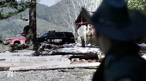 RESIDENT ALIEN 7 Minute Trailer (2020) SyFy