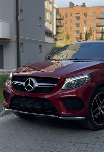 Mercedes-Benz GLE 350d Coupe 2015 — огляд та характеристики