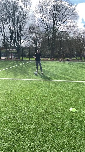 Leg Shaking Techniques for Football Training