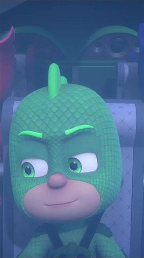 Ils l'ont échappé belle !⭐ #Shorts #Pyjamasques | Dessin animé en français