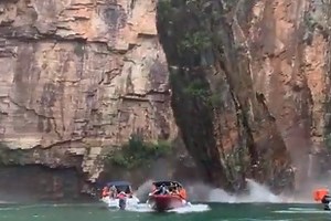 Video Shows Huge Wall of Rock Collapse on Boaters in Brazil, Killing at Least Seven
