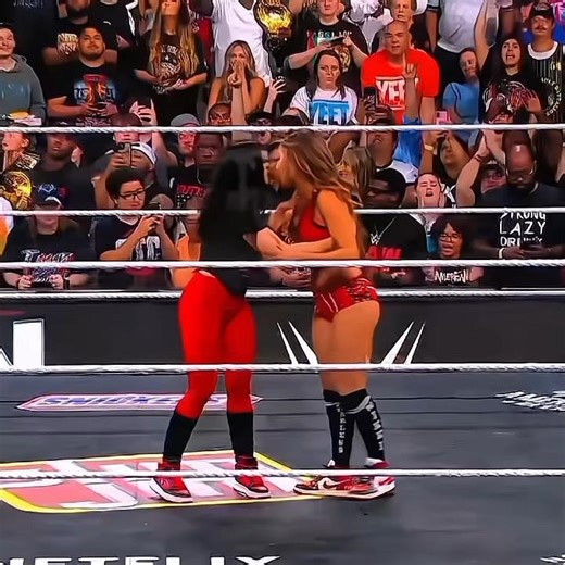 Stephanie Vaquer Vs Nikki Bella || WWE REW Edit 🔥💥|| wwe#short#viralvideo#edit