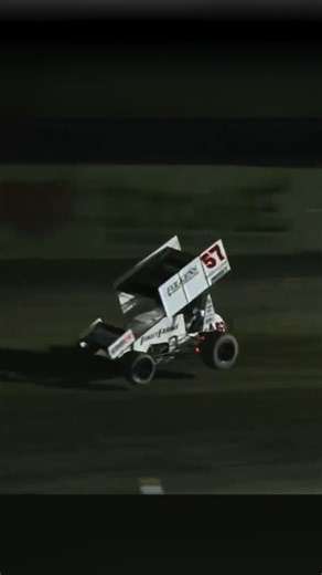 😬 Kyle Larson was bucking the bronco and pushing it to the limit on his way to winning at Merced Speedway. (2024) 🏁 | FloRacing