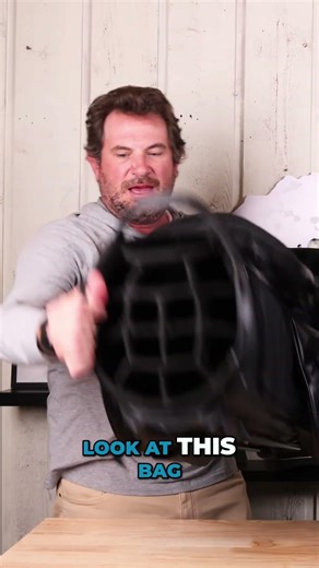 Golf Bag Features: Holders, Straps & More! #shorts