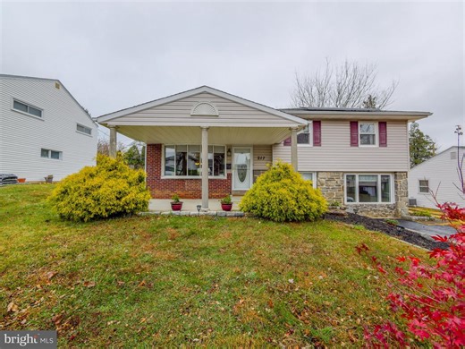 217 Bramber Dr, Broomall, PA 19008 - MLS PADE2104148 - Coldwell Banker