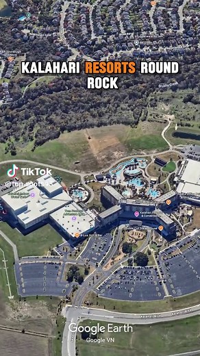 Explore the Largest Water Park in the USA