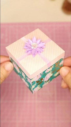 How to make a gift box with paper - EASY 🎁 #papercrafts #giftbox #easypapercrafts