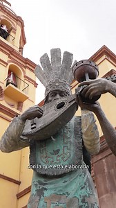 Los pasos que forman una cruz 💃 En Querétaro, la danza es herencia y símbolo. El monumento a los danzantes o “concheros” celebra una tradición viva de sincretismo y espiritualidad. ¿Ya conoces el significado de sus movimientos? ¡Ven a vivirlo y a escuchar su historia! #ComparteQuerétaro | Querétaro Ciudad