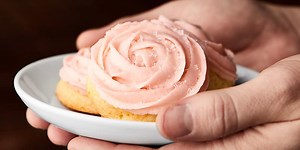 Champagne Sugar Cookies Recipe - w/ Champagne Buttercream