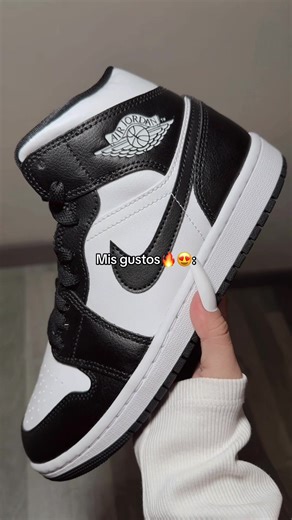 El verdadero amor por los sneakers Jordan 4