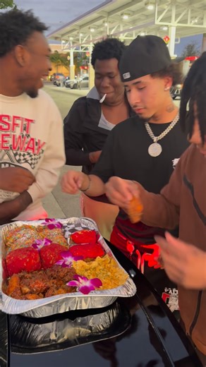 CHEF JUNIOR🧑🏾‍🍳 on Instagram: "First timers going crazy on the exotic eats😂🔥🔥yall lock in for yours💯HOW TO ORDER Text phone number 7542306356 or DM us Provide your.. Name Order Form of payment"