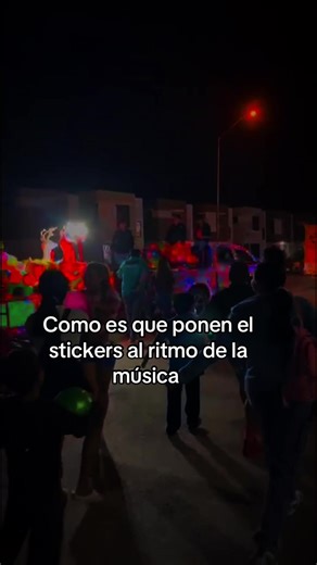 Cómo poner stickers al ritmo de la música