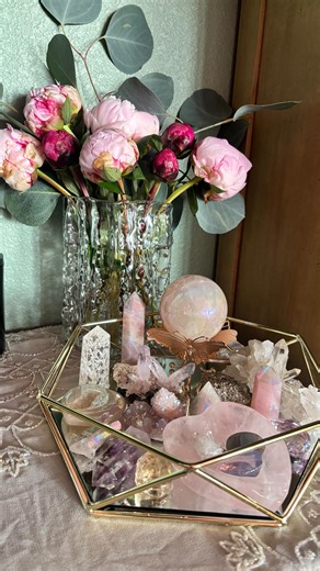 Chelsea aka Glam on Instagram: "Still a work in progress and will probably be for a couple more months as I unpack more and work on my closet and new photo studio but it’s starting to take shape! Working on my closet this week!"