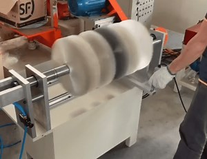 Professional Manual Industrial Roller Brush Trimming Machine ?️ EOS. Perfect for laboratories and offices! Efficient trimming saves time, while precise results ensure quality. Your work deserves the best. Shop now!? https://www.mxbrushmachinery.com/manual-industrial-roller-brush-trimming-machine.html #IndustrialTrimming #ProfessionalMachine | Meixin Brush Machinery