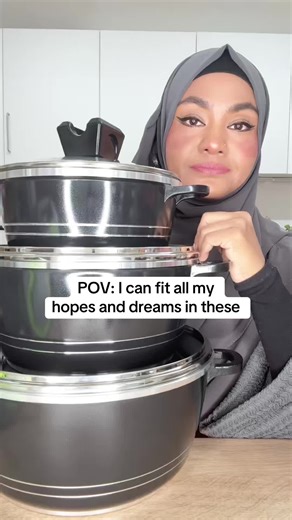 This BT International marble stockpot set is one of the best cookware deals I’ve seen 👀 Three non stick pots, easy cleanup, and it’s on sale right now. @BT International #TikTokMadeMeBuylt #DealDrops #stockpots #nonstickcookware #kitchenfinds