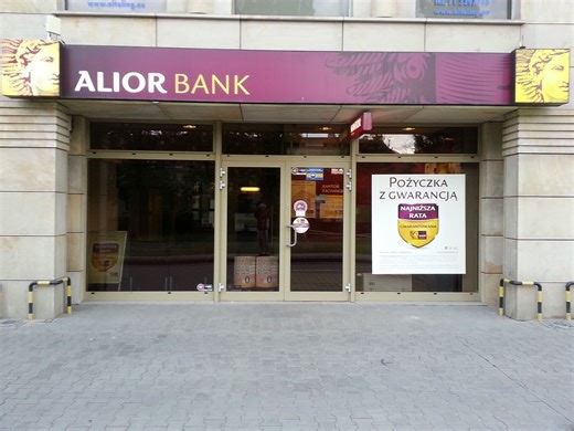 Alior Bank odświeża aplikację. Nowy wygląd i szybciej dostępny BLIK