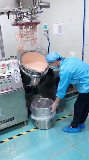 FV Matte Finish Liquid Foundation, Waterproof, Lightweight Foundation Makeup Ideal for Everyday Use on Oily to Normal Skin Types, Medium Coverage, Ivory | FV