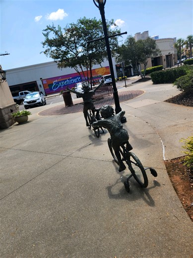 Search for oldest Mario and Sonic games Stop 153: Eastern Shore Centre #mario #sonic #malls #easternshorecentre #spanishfort