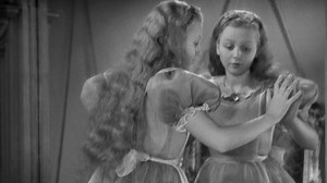 Alice in Wonderland 1933