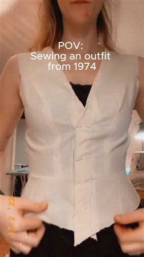 POV: Sewing an outfit from a #1974 Magazine ✨ #sewing #sewingvintage #sewingvest #throwbackthursday