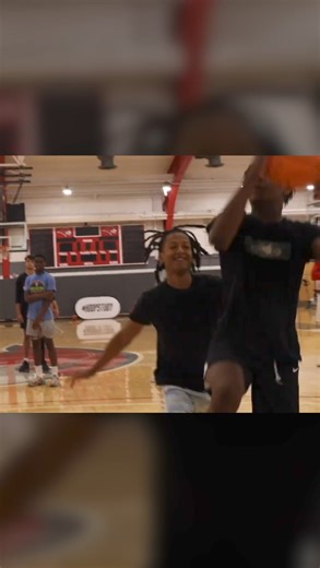 #1 Thing To Remove From Your Game 👀👇 STOP HOLDING THE BALL! Here's three options for you to use when you catch the ball... 1️⃣ Catch and Shoot 2️⃣ Catch and Drive 3️⃣ Catch and Move It This keeps the defense moving and the game fluid. Try it out! #HoopStudy #ballislife #hoops | HoopStudy