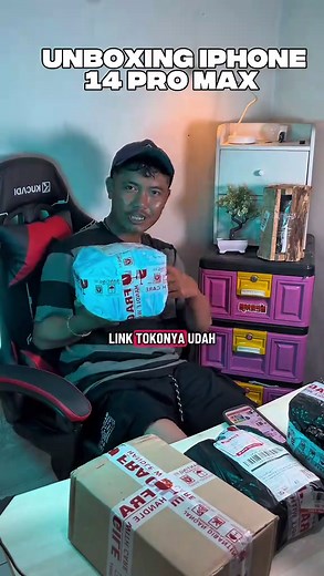 Unboxing iPhone 14 Pro Max 256 GB: Apa Saja Isinya?