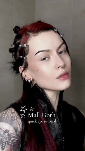 Quick Eye Tutorial for Mall Goth Makeup | Naty Brusova