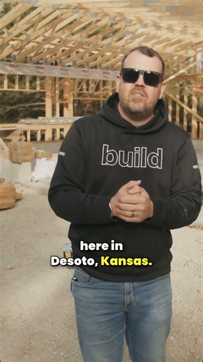 Smart framing = smoother builds 🧱⚡ https://buildshownetwork.com/contents/7097 Jake breaks down why 2×6 walls, LVL plates, ZIP sheathing, and smart sequencing make a real difference on the Rocky Top Arrow project. From headers and balloon framing to keeping crews moving despite delays—this one’s all about building better, not just faster. What framing choice has made the biggest impact on your jobsites? 👇 | Build Show Network