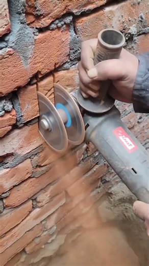 Efficient Wall Grooving Process for Hidden Pipe Lines