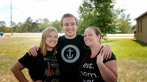 259K views · 284 reactions | “I’ve had to go to food pantries at churches to get food … So that I could spend money on their medicine.” | Today Show | Facebook