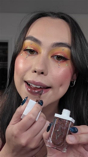 5.6K views · 45 reactions | I just can’t get enough of Magic by Donni Davy ✨ !!! Glosses in “chaos prone” 癩 and “problem child"  | Jazzi Sullivan's Art | Facebook