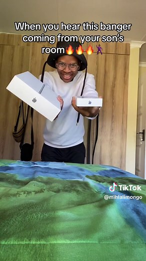 Just a little kwaito on the side#fyp #fypツ #xyzbca #relatable #real #trompies #lebomathosa #kwaito #kwaitomusic #kwaitolegends #sahousemusic🇿🇦 #goviral #southafricatiktok🇿🇦 #tiktoksouthafrica🇿🇦 #SAMA28