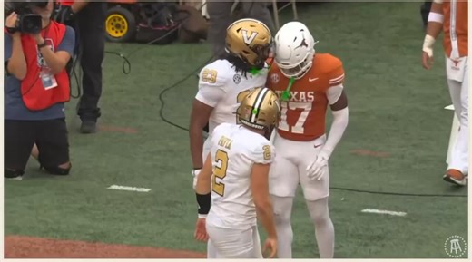 Diego Pavia breaks down the Cover 2 Beater they drew up on the sidelines vs Texas