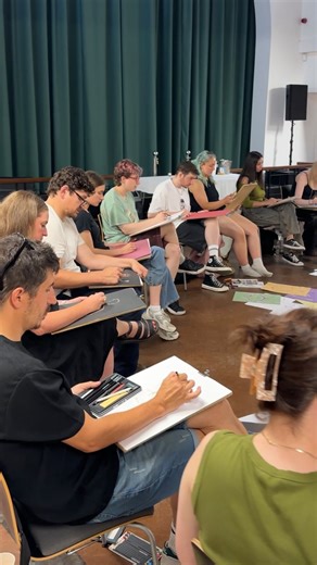 Life Drawing with HOP on Instagram: "🎄ANCOATS CHRISTMAS PARTY🎄 TONIGHT! Taking the stage, the dynamic duo of life drawing models @lifemodel.rach & @a_boanas 🤸‍♀️ We’ll be swapping out or snacks for something a little more festive. Think Mince pie & mulled….AND 2 drawers will win a gift from yours truly! 📆 Thurs 4th Dec, 7–9pm 📍 @the_halle at St Michael’s, George Leigh St, Ancoats, M4 5DG (round corner from St.Peters) 🤸🏾‍♀️ Two professional models 🤷🏻‍♀️ Can’t-draw-friendly ⏰ Timed poses 