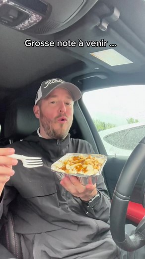 Critique de la Poutine au Casse Croute Courteau