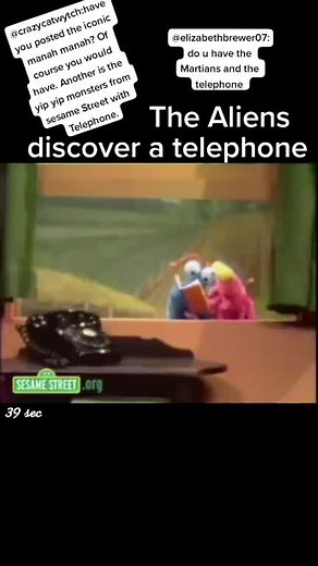 @elizabethbrewer07 #muppets @crazycatwytch #aliens #phone #martians #chicken #yipyip #funny #classic #sesamestreet #foryou