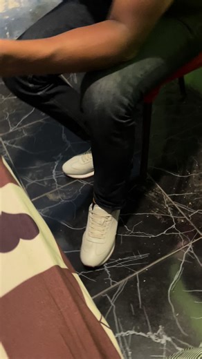 Videos de Robbie Eli (@robbie.eli) con “sonido original - Robbie Eli”