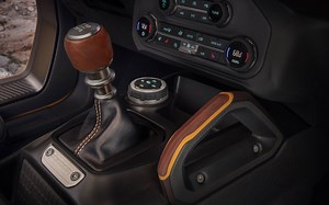 Ford Bronco Adds 7-speed Manual Option to Sasquatch Package