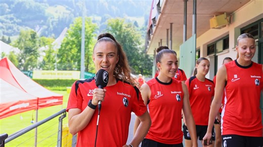 5.7K views · 217 reactions | Lisa Kolb und Svenja Fölmli haben zum Abschluss vom Trainingslager die wirklich wichtigen Fragen gestellt. ️ | SC Freiburg Frauen | Facebook