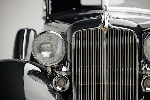 1933 Chrysler Imperial LeBaron - The JBS Collection