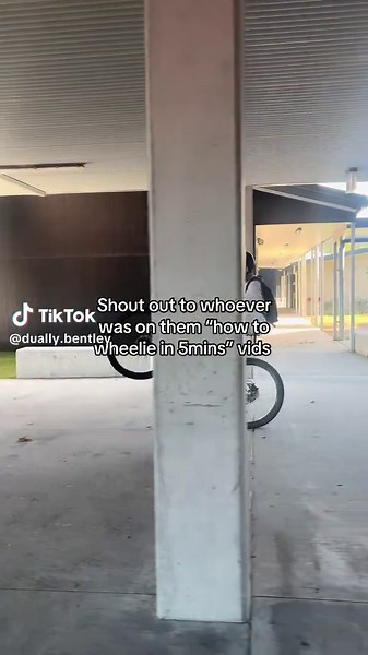 Aprende a Hacer Wheelies en 5 Minutos