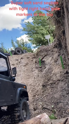 #rccrawler #rccrawlers #rclife #rccomp #rcmud #rctrucks #rclandrover #axial #trx4 #rc4wd #tinytrucks #rcscale #scalerc #scx10 #rccar #radiocontrol